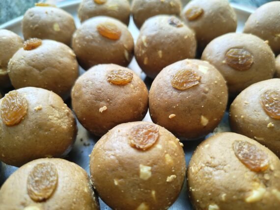 Organic Besan ladoo, Besan ladoo, A2 Ghee Besan ladoo