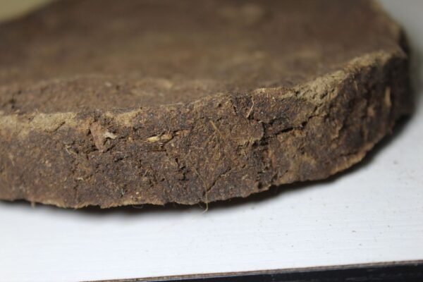 Desi Cow Dung cake, Desi Gir Cow Dung, Govari, Havan, Dhoop, Pure cake
