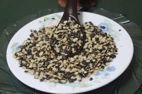 Black Urad Dal Unpolished / Split black lentil - उरद डाळ काळी