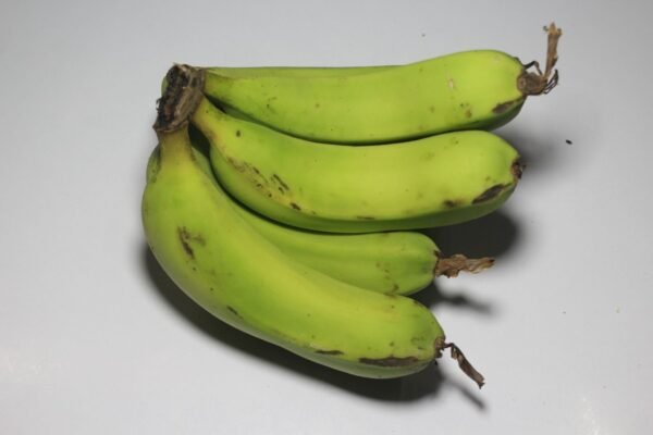 Raw Banana - कच्ची केळी / कच्चा केला - Image 2