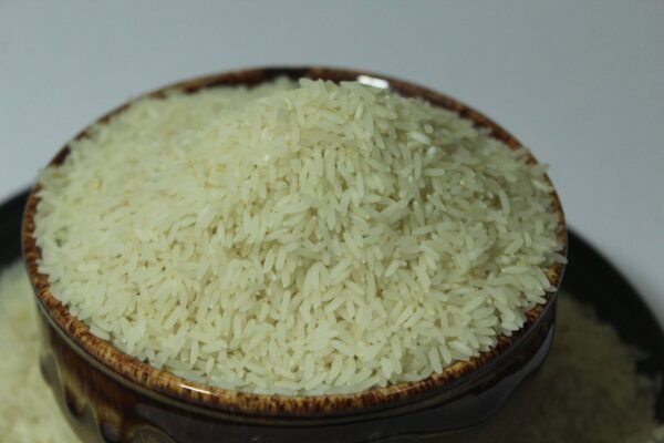 Ambemohor Unpolished Rice (Brown rice) - हातसडी आंबेमोहर तांदूळ - Image 2